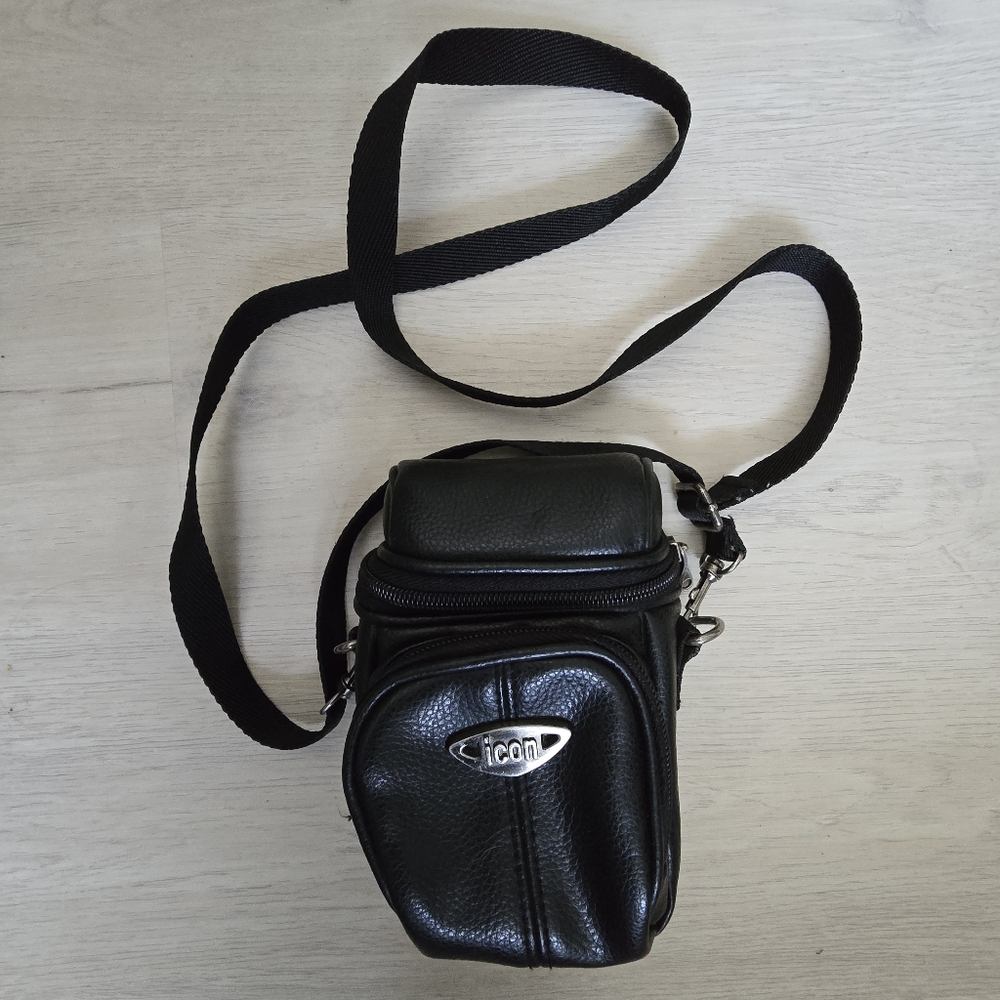 ICON Compact Small Camera Zipper Bag Case